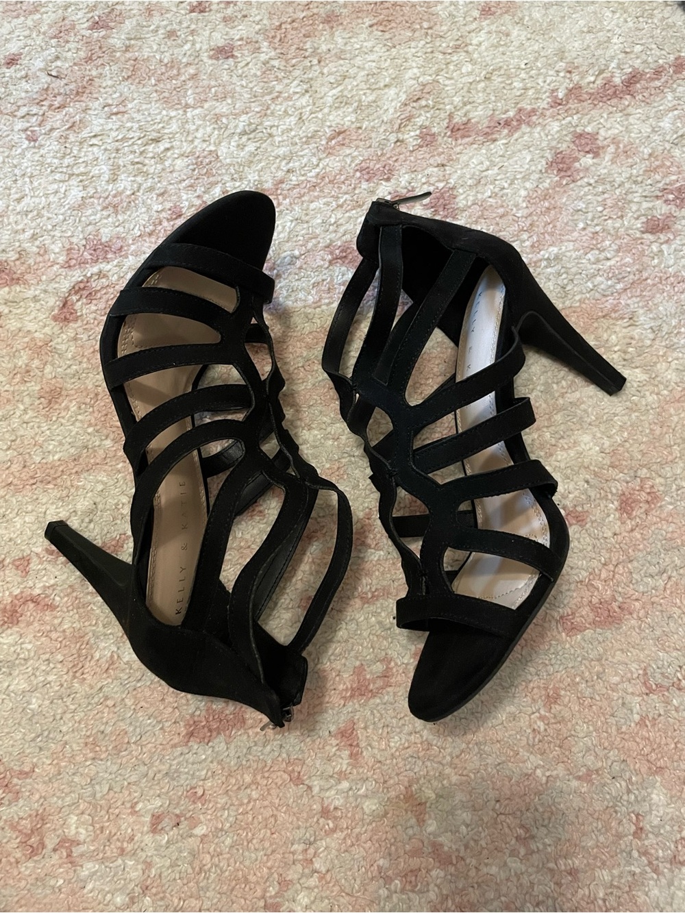 Kelly & Katie black strappy heels 8.5